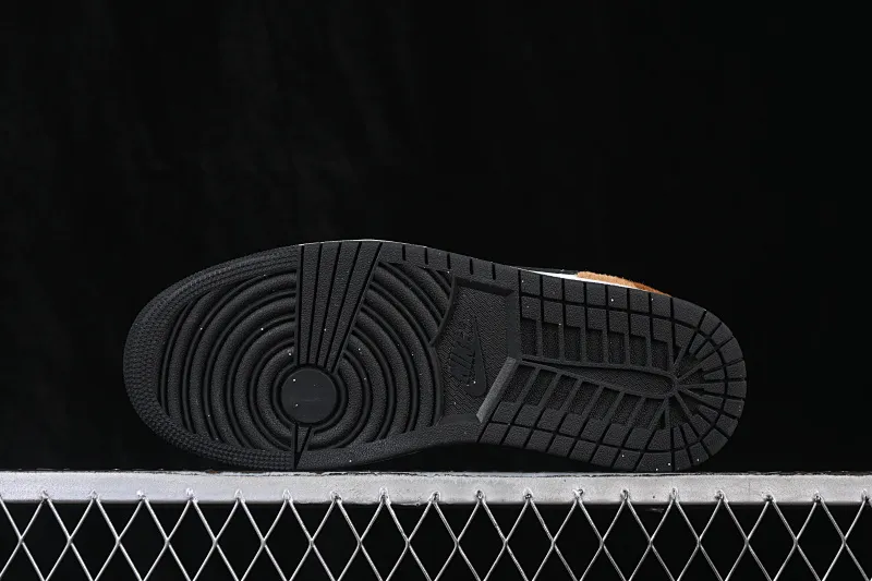 All categories Air Jordan Jordan series basketball shoes Air Jordan 1 Low Air Jordan 1 Low AJ1 Joe 1 Year of the Horse limited low-top retro culture basketball shoes IX8740-101